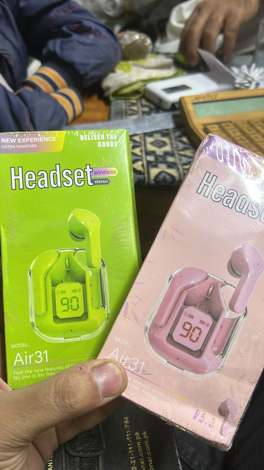 The Air 31 Wireless Earbuds combine advanced technology.