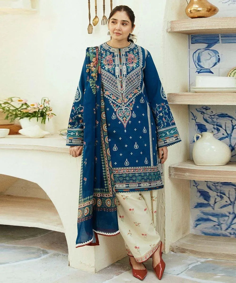 Women's Unstiched clothes
